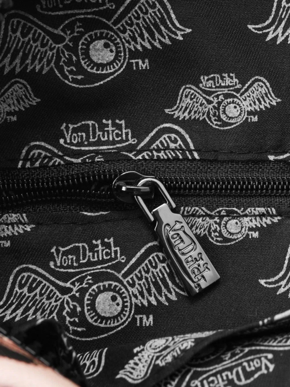 Von Dutch Pink and Black Leopard Crossbody Bag- New! - Picture 5 of 5